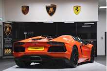 Lamborghini Aventador LP700-4 Roadster