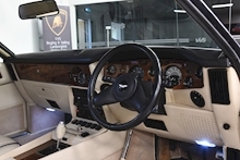Aston Martin V8 V8 Coupe 5.7 2dr Saloon Automatic Petrol VANTAGE SPEC - Thumb 4