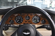 Aston Martin V8 V8 Coupe 5.7 2dr Saloon Automatic Petrol VANTAGE SPEC - Thumb 16