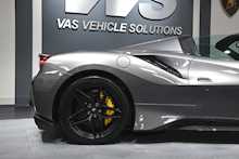Ferrari 488 Pista T V8
