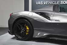 Ferrari 488 Pista T V8