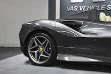 Ferrari F8 Spider T V8