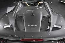 Ferrari F8 Spider T V8