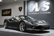Ferrari F8 Spider T V8
