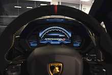 Lamborghini Aventador V12 LP 770-4 SVJ