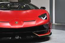 Lamborghini Aventador V12 LP 770-4 SVJ