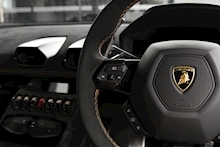 Lamborghini Huracan Huracan Lp 640-4 Performante 5.2 2dr Coupe Semi Auto Petrol - Thumb 19