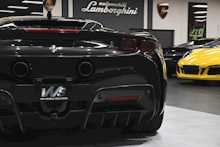 Ferrari SF90 Stradale T V8