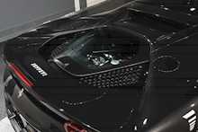 Ferrari SF90 Stradale T V8