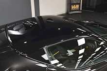 Ferrari SF90 Stradale T V8