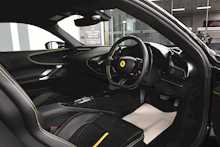 Ferrari SF90 Stradale T V8