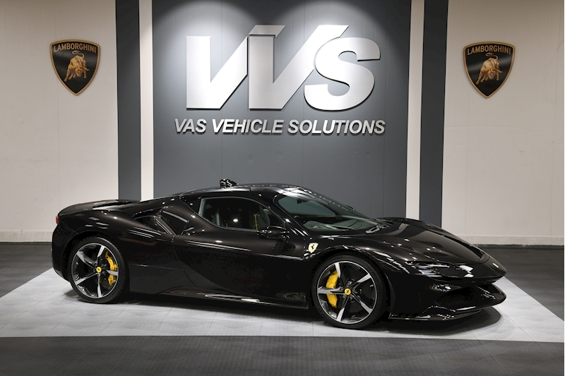 SF90 Stradale 4.0T V8  Coupe 2dr Petrol Plug-in Hybrid F1 DCT 4WD