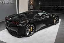 Ferrari SF90 Stradale T V8