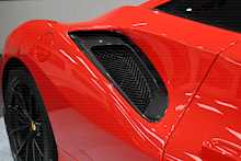 Ferrari 488 Pista T V8