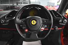 Ferrari 488 Pista T V8