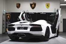 Lamborghini Aventador LP700-4 Roadster
