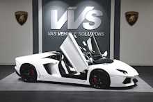 Lamborghini Aventador LP700-4 Roadster