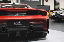 Ferrari 488 Pista T V8