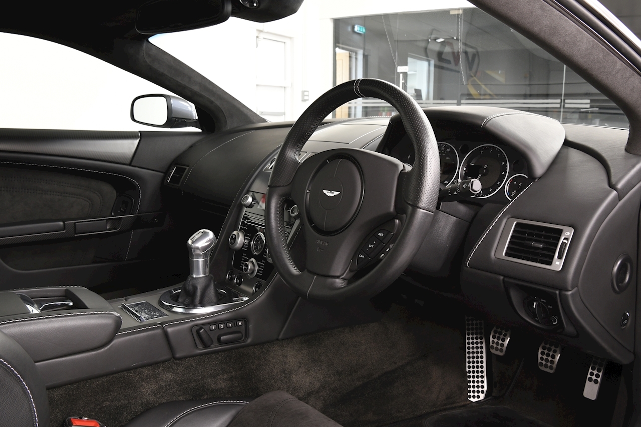 2009 Aston Martin Dbs