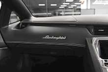 Lamborghini Aventador LP700-4 Roadster