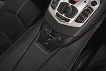 Lamborghini Aventador LP700-4 Roadster