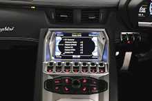 Lamborghini Aventador LP700-4 Roadster