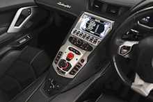 Lamborghini Aventador LP700-4 Roadster