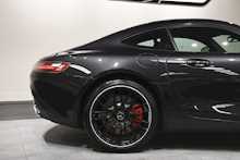 Mercedes-Benz AMG GT V8 BiTurbo S