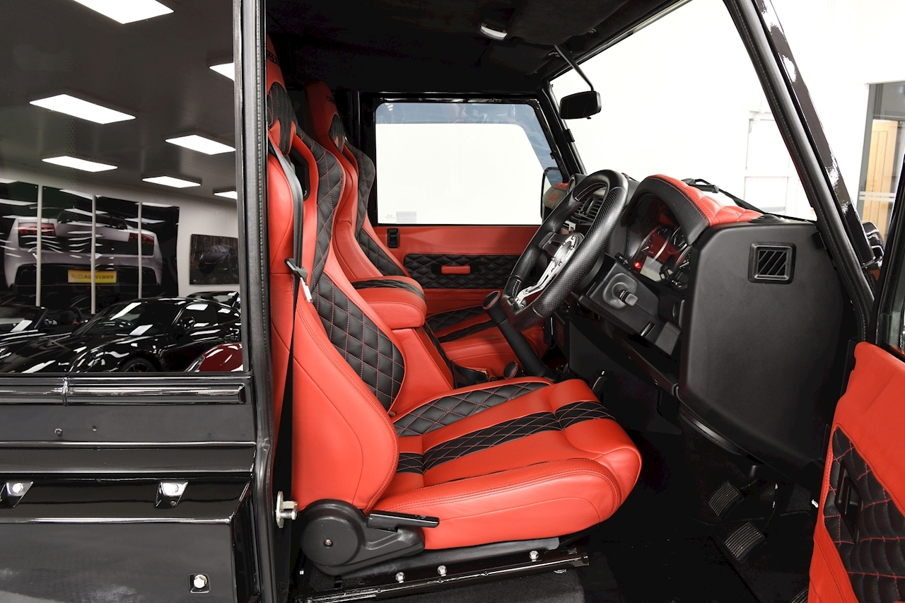 2015 Land Rover Defender 90