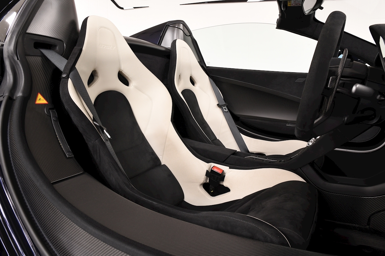 2016 McLaren 675Lt