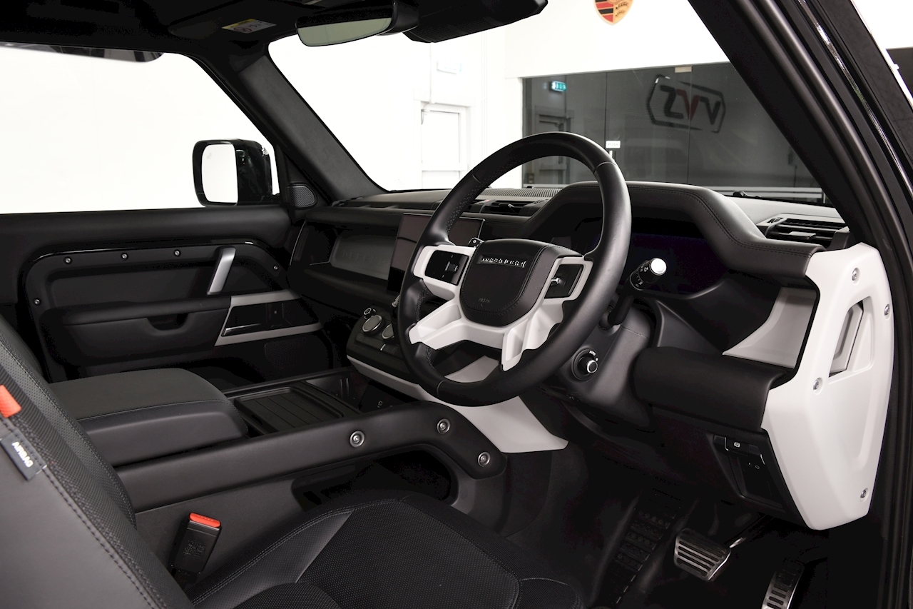 2022 Land Rover Defender 90