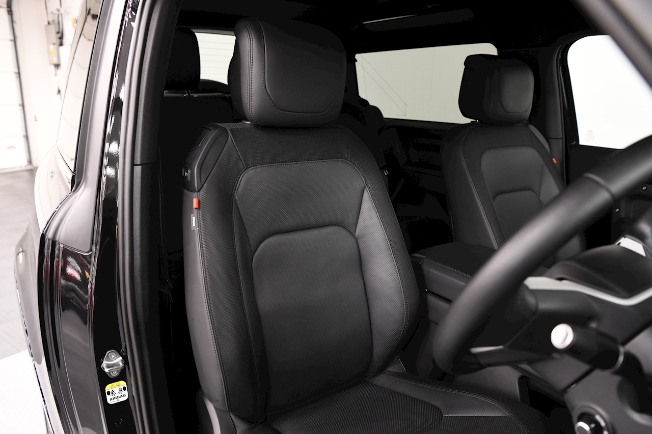 2022 Land Rover Defender 90