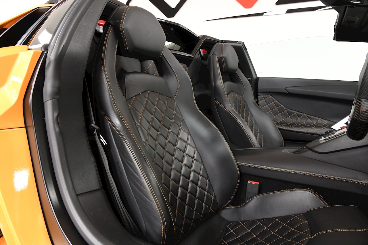 2015 Lamborghini Aventador