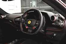 Ferrari F8 Tributo T V8