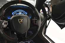 Lamborghini Aventador V12 LP 770-4 SVJ