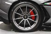 Lamborghini Aventador V12 LP 770-4 SVJ