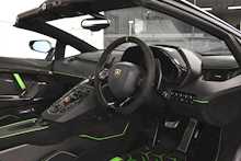 Lamborghini Aventador V12 LP 770-4 SVJ