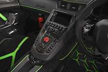 Lamborghini Aventador V12 LP 770-4 SVJ