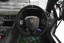 Lamborghini Aventador V12 LP 770-4 SVJ