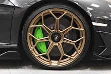 Lamborghini Aventador V12 LP 770-4 SVJ