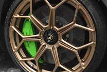 Lamborghini Aventador V12 LP 770-4 SVJ