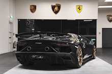 Lamborghini Aventador V12 LP 770-4 SVJ