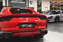 Ferrari 812 Superfast V12