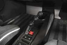 Ferrari 488 Pista T V8