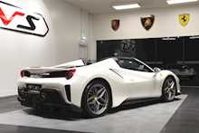 Ferrari 488 Pista T V8