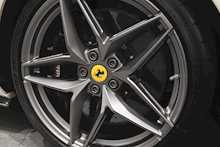 Ferrari 488 Pista T V8