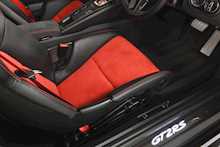 Porsche 911 991 GT2 RS