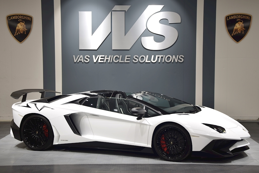 Lamborghini Aventador SV LP750-4 Roadster VAT QUALIFTYING