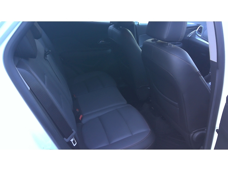 Vauxhall Mokka Se Cdti Hatchback 1.7 Automatic Diesel