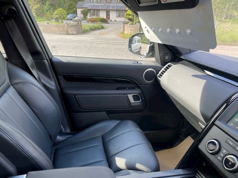 Land Rover discovery 5 SDV6 SE 5 door 3.0 8 speed Diesel